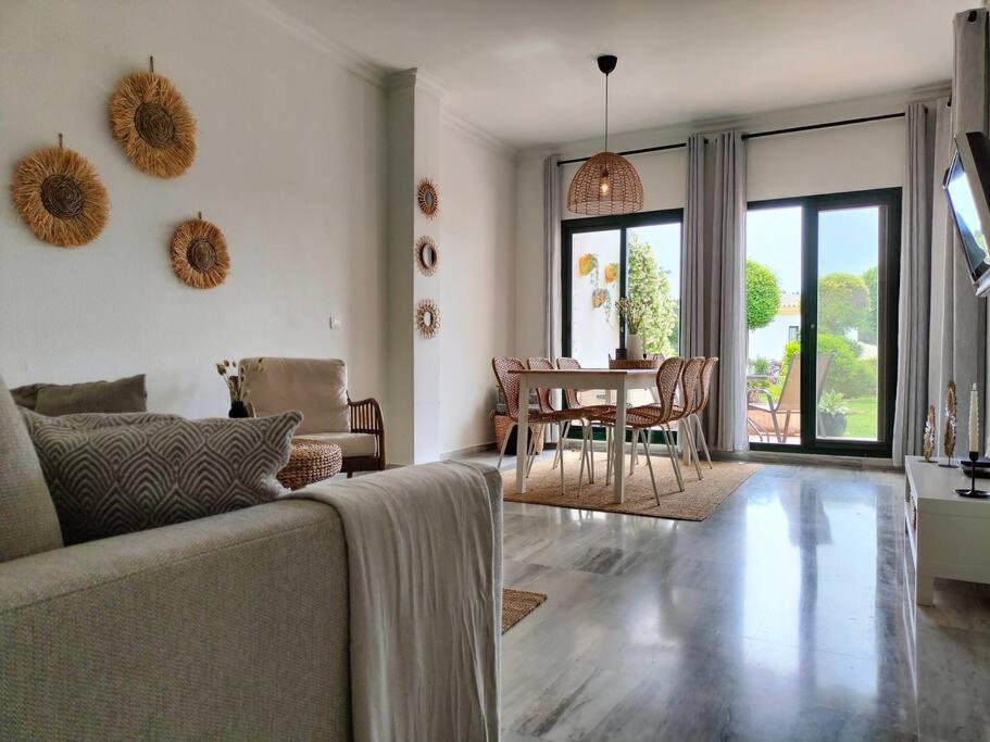 Ruim Appartement, Zonnig Terras, Alhaurin Golf! Alhaurín el Grande Kültér fotó